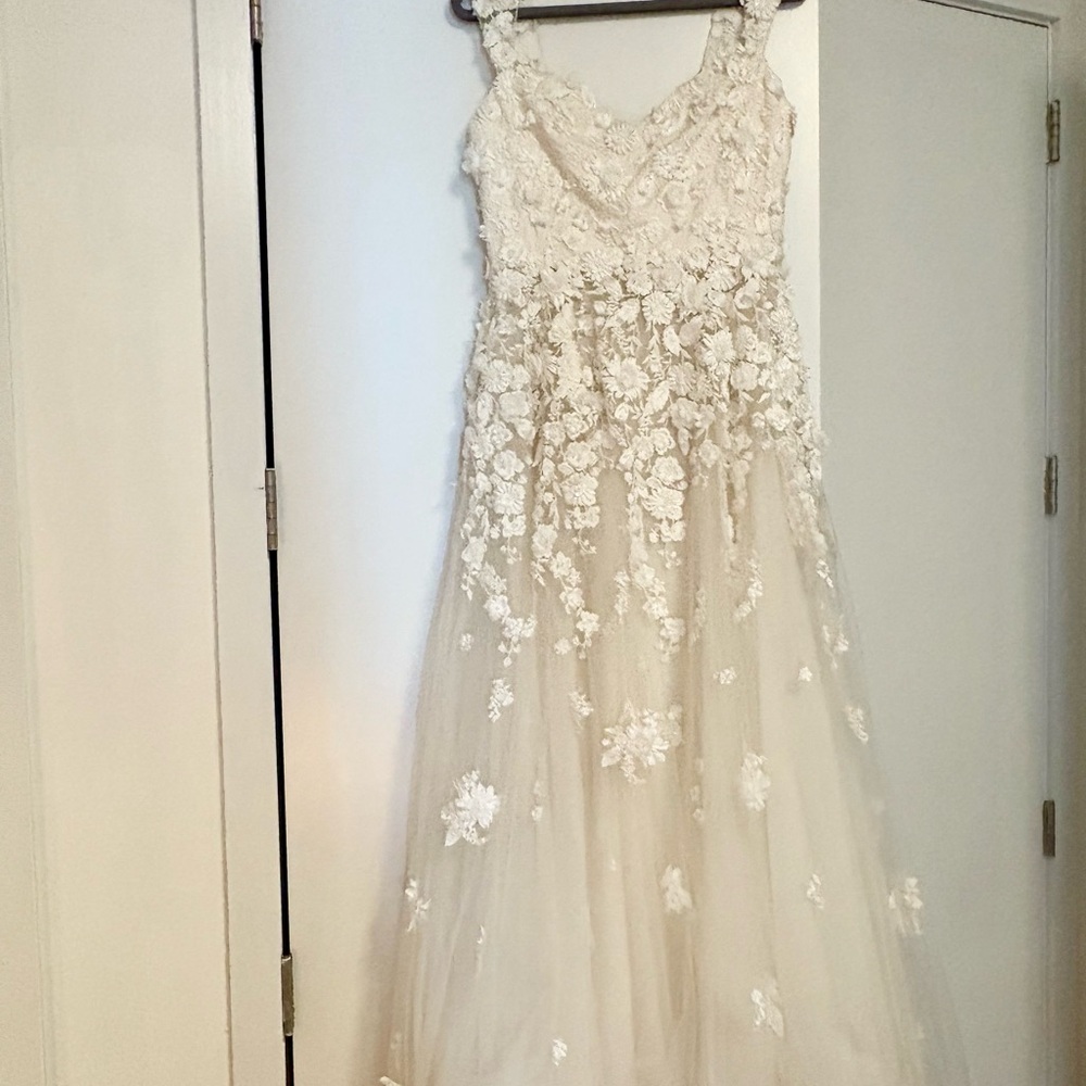 Elegant Lace Floral Gown